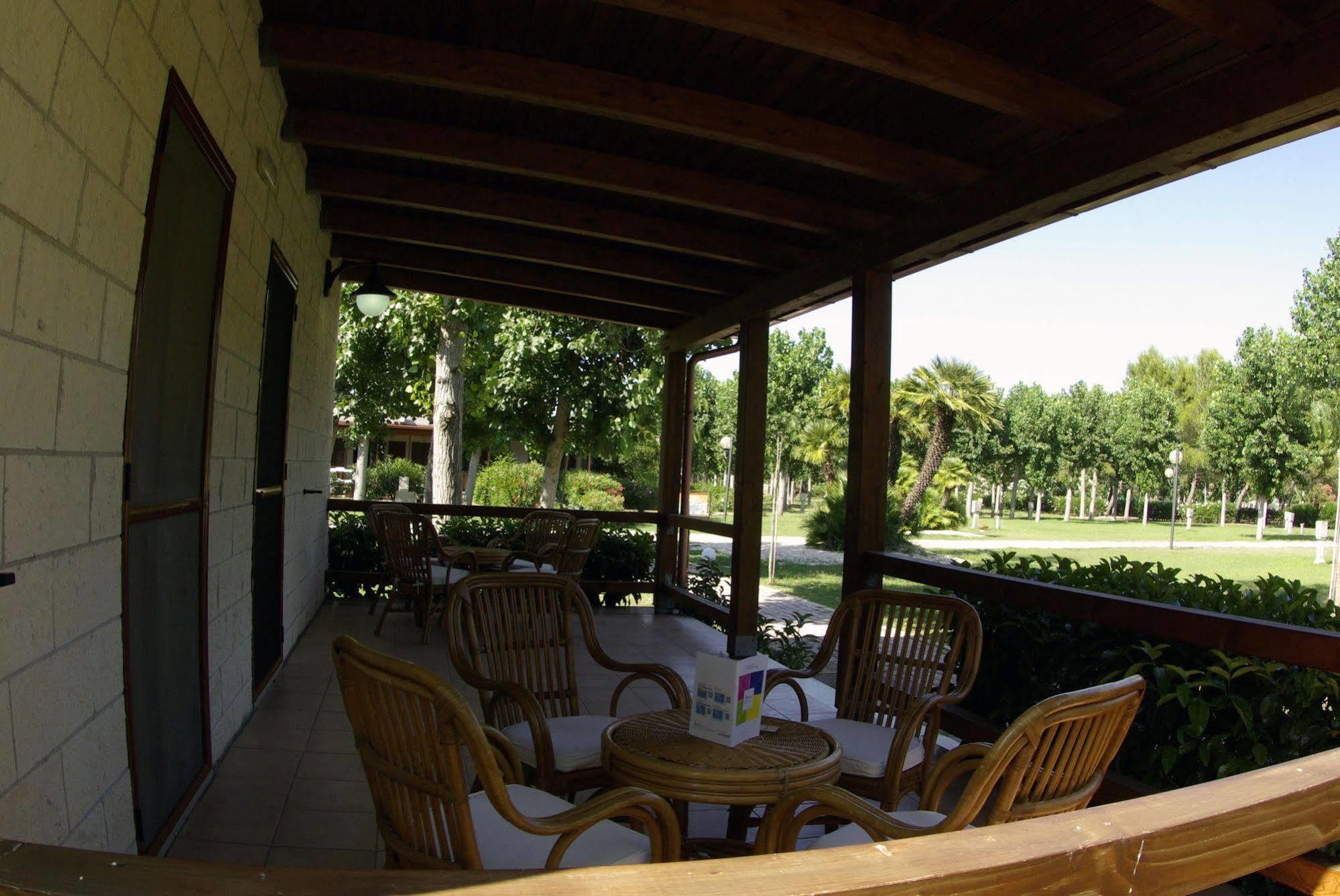 Villaggio Albatros Resort Lesina Exterior photo